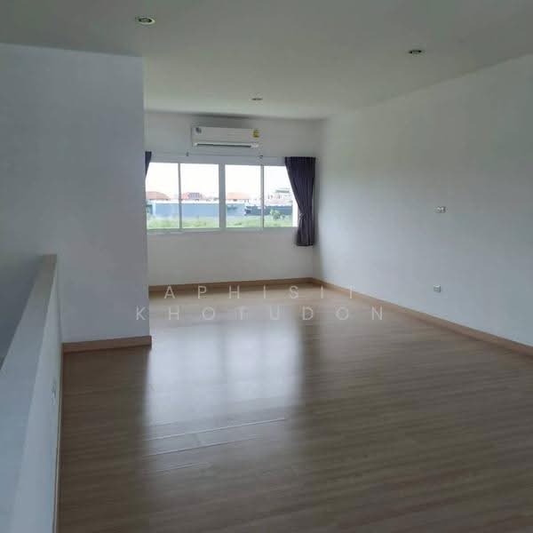 undefined, Bangkok, Chorake Bua, Lat Phrao, Bangkok, 3 Bedrooms, 204 sqm, Townhouse For Rent, by Aphisit Khotudon, 500512176 - DDproperty.com