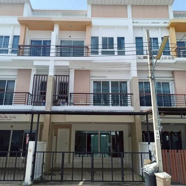 undefined, Bangkok, Chorake Bua, Lat Phrao, Bangkok, 3 Bedrooms, 204 sqm, Townhouse For Rent, by Aphisit Khotudon, 500512176 - DDproperty.com