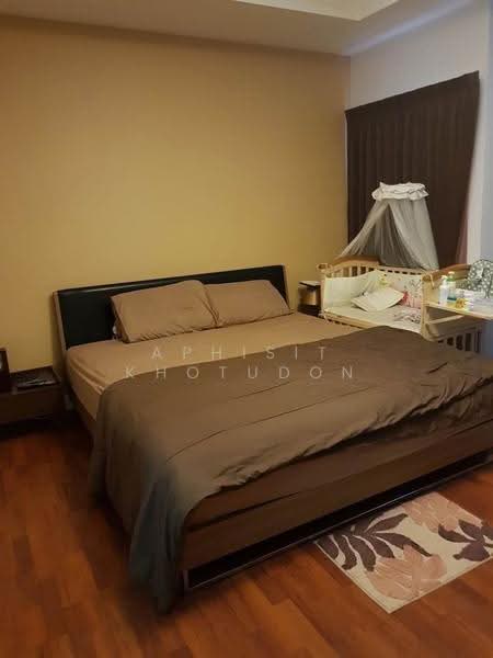Urban Sathorn, Bangkok, Ratchaphruek Road, Bang Chak, Phasi Charoen, Bangkok, 3 Bedrooms, 206 sqm, Townhouse For Rent, by Aphisit Khotudon, 500512204 - DDproperty.com