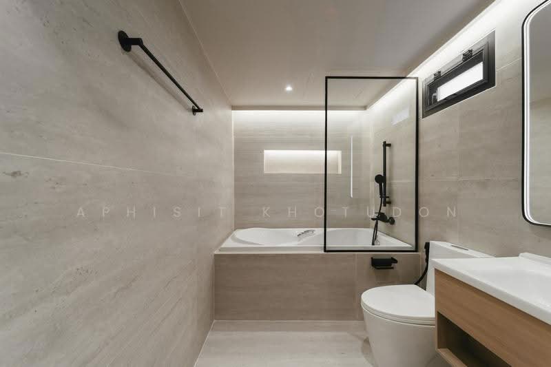Regent 71 Place : รีเจนท์ 71 เพลส, กรุงเทพ, พระโขนงเหนือ, วัฒนา, กรุงเทพ, 350 ตร.ม., ทาวน์เฮ้าส์ ให้เช่า, โดย Aphisit Khotudon, 500512208 - DDproperty.com