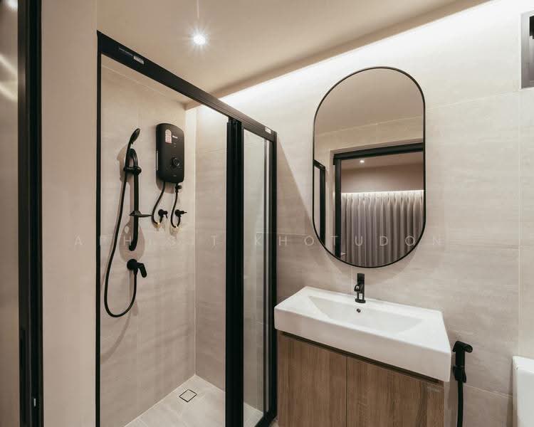 Regent 71 Place, Bangkok, Phra Kanong Nua, Watthana, Bangkok, 5 Bedrooms, 350 sqm, Townhouse For Rent, by Aphisit Khotudon, 500512208 - DDproperty.com