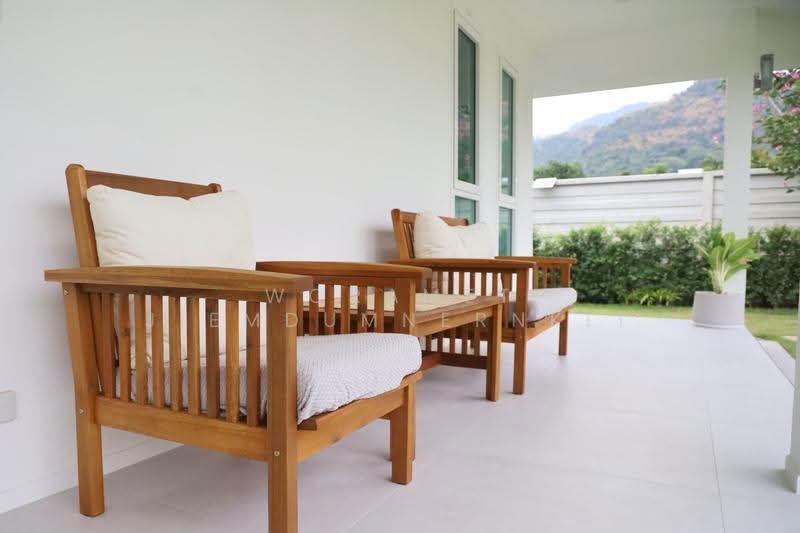 3-BR Villa, Prachuap Khiri Khan, Sam Roi Yot, Prachuap Khiri Khan, 3 Bedrooms, 168 sqm, Villa For Sale, by Woramet Jiemdumnernkit, 500512211 - DDproperty.com