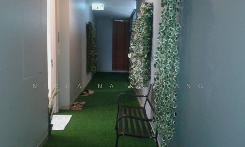 The Capital Ekamai-Thonglor, Bangkok, 2898 New Petchaburi Rd, Bang Kapi, Huai Khwang, Bangkok, 4 Bedrooms, 194 sqm, Condo For Sale, by Nicha Na Lampang, 500512266 - DDproperty.com