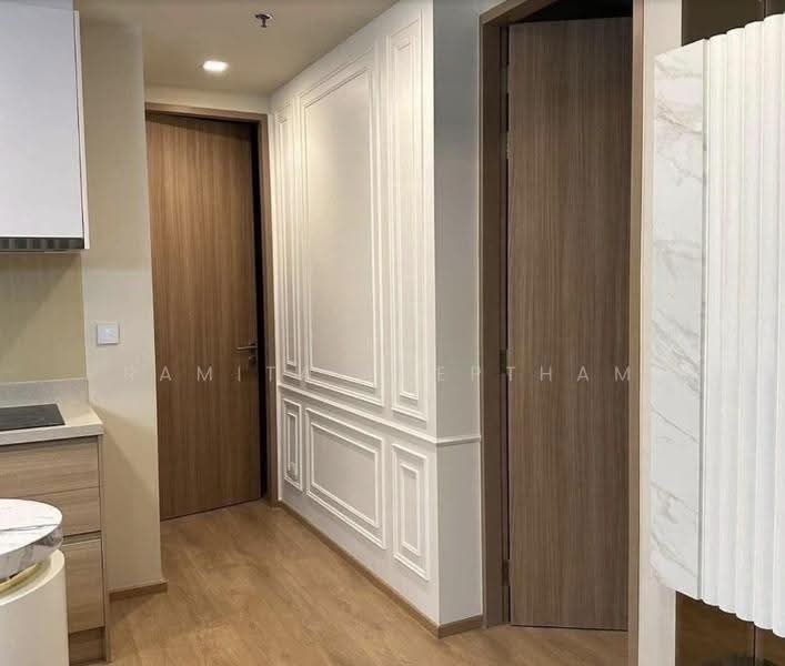 Noble Around Sukhumvit 33, Bangkok, 17 Soi Sukhumvit 33, Khlong Tan Nua, Watthana, Bangkok, 2 Bedrooms, 55 sqm, Condo For Rent, by Ramita Theptham, 500512303 - DDproperty.com