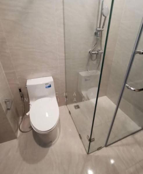 Noble State 39, Bangkok, 35 Soi Sukhumvit 39, Khlong Tan Nua, Watthana, Bangkok, 1 Bedroom, 30 sqm, Condo For Rent, by Achaya Nithipanyawong, 500512339 - DDproperty.com