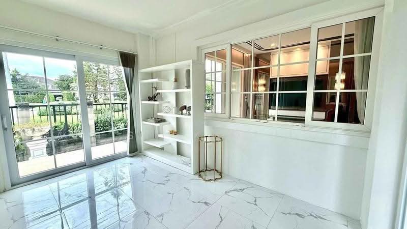 undefined, Bangkok, Chorake Bua, Lat Phrao, Bangkok, 3 Bedrooms, 264 sqm, Single Detached House For Rent, by Aphisit Khotudon, 500512347 - DDproperty.com