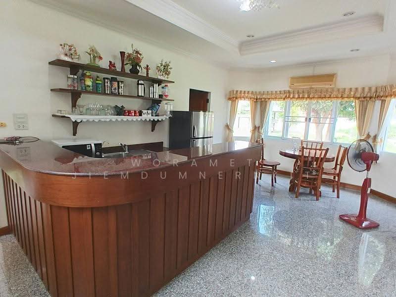 5-BR House, Prachuap Khiri Khan, Hua Hin, Prachuap Khiri Khan, 5 Bedrooms, 419 sqm, Single Detached House For Sale, by Woramet Jiemdumnernkit, 500512380 - DDproperty.com