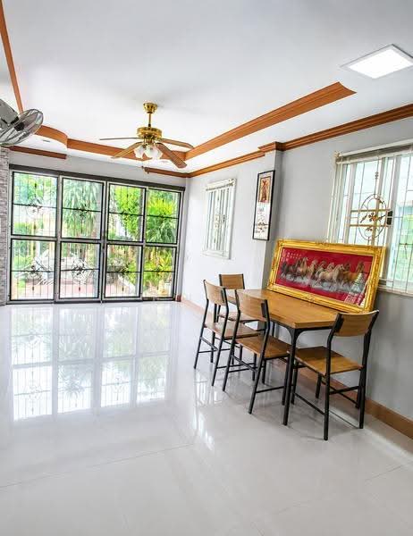 Passorn 4 Rangsit - Klong 3, Pathum Thani, Khu Khot Yotathikan-Khlong Luang Road, Prachathipat, Thanyaburi, Pathum Thani, 4 Bedrooms, 200 sqm, Single Detached House For Sale, by คุณตุ้ม, 500512395 - DDproperty.com