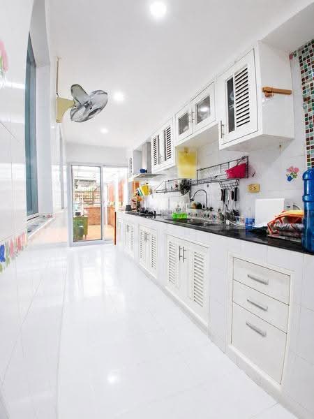 Passorn 4 Rangsit - Klong 3, Pathum Thani, Khu Khot Yotathikan-Khlong Luang Road, Prachathipat, Thanyaburi, Pathum Thani, 4 Bedrooms, 200 sqm, Single Detached House For Sale, by คุณตุ้ม, 500512395 - DDproperty.com