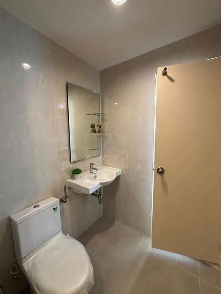 IDEO Sathorn Tha Phra, Bangkok, 221 Ratchaphruek Road, Bukkalo, Thon Buri, Bangkok, 2 Bedrooms, 45 sqm, Condo For Rent, by Ramita Theptham, 500512396 - DDproperty.com