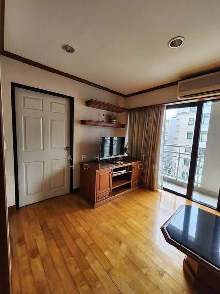 Green Point Silom : กรีนพอยท์ สีลม, กรุงเทพ, 29 ซ. อนุมานราชธน, สุริยวงศ์, บางรัก, กรุงเทพ, 69 ตร.ม., คอนโด ให้เช่า, โดย Aphisit Khotudon, 500512402 - DDproperty.com