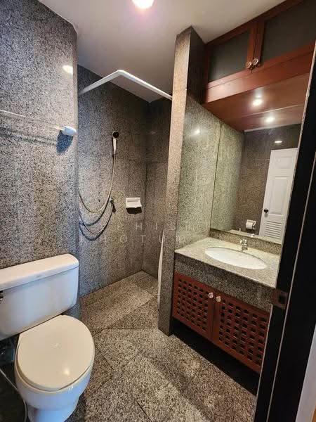 Green Point Silom : กรีนพอยท์ สีลม, กรุงเทพ, 29 ซ. อนุมานราชธน, สุริยวงศ์, บางรัก, กรุงเทพ, 69 ตร.ม., คอนโด ให้เช่า, โดย Aphisit Khotudon, 500512402 - DDproperty.com