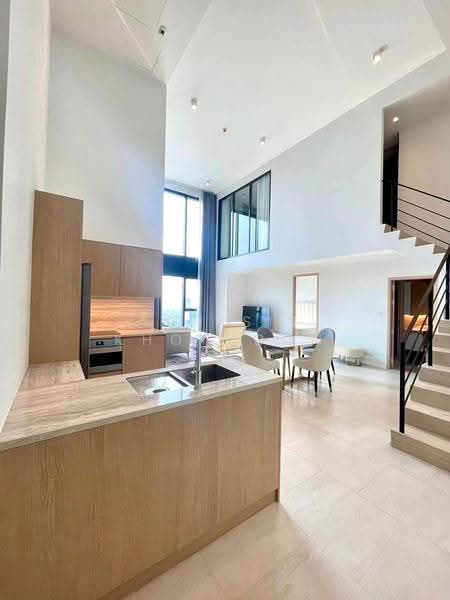 The Lofts Silom, Bangkok, Pramuan Road, Silom, Bang Rak, Bangkok, 2 Bedrooms, 110 sqm, Condo For Rent, by Aphisit Khotudon, 500512423 - DDproperty.com