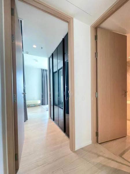 The Lofts Silom, Bangkok, Pramuan Road, Silom, Bang Rak, Bangkok, 2 Bedrooms, 110 sqm, Condo For Rent, by Aphisit Khotudon, 500512423 - DDproperty.com