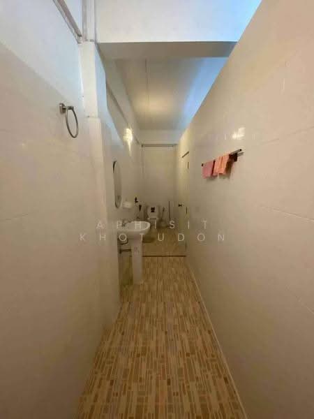 6-BR House, Bangkok, Praborommaharatchawang, Phra Nakhon, Bangkok, 6 Bedrooms, 200 sqm, Single Detached House For Sale, by Aphisit Khotudon, 500512428 - DDproperty.com