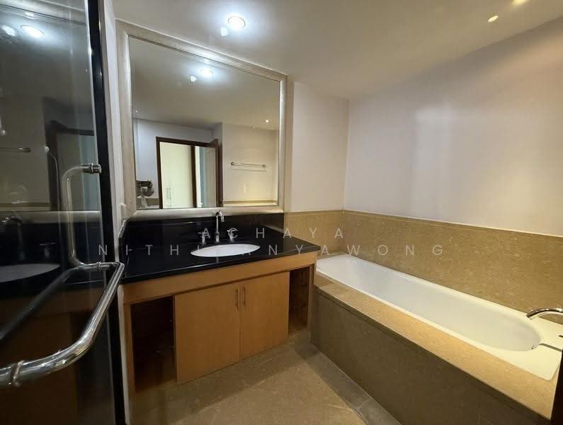 Sky Villas Sathorn : คอนโดสกาย วิลล่า สาทร, กรุงเทพ, 7 อาคาร แอสคอทท์ ถ.สาทร, ยานนาวา, สาทร, กรุงเทพ, 197 ตร.ม., คอนโด ให้เช่า, โดย Achaya Nithipanyawong, 500512464 - DDproperty.com