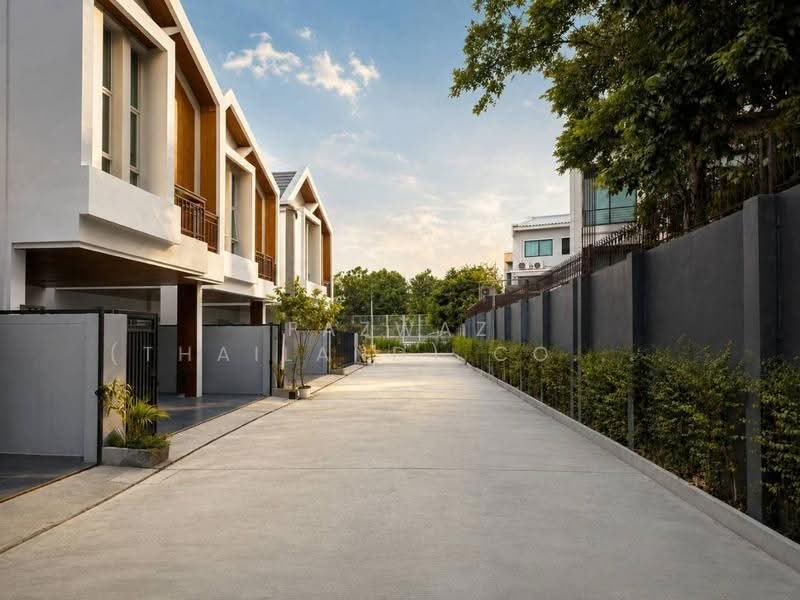 Brand-New 3BR Detached House The Gables Ladprao-Ekkamai, 200 SqM, Bangkok, Phlapphla, Wang Thonglang, Bangkok, 3 Bedrooms, 200 sqm, Single Detached House For Sale, by Fazwaz (Thailand) Co., Ltd., 500512478 - DDproperty.com
