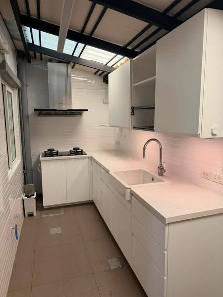 ขายทาวน์โฮมใหม่ 3 ห้องนอน Pleno รามอินทรา–บางชัน ใกล้ MRT เพียง 700 ม., กรุงเทพ, มีนบุรี, กรุงเทพ, 100 ตร.ม., ทาวน์เฮ้าส์ ขาย, โดย Fazwaz (Thailand) Co., Ltd., 500512559 - DDproperty.com