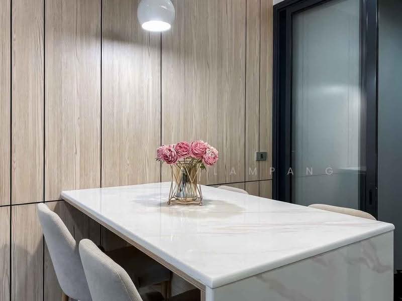 M Thonglor 10, Bangkok, 9 Soi Ekkamai 12, Ekkamai Road, Khlong Tan Nua, Watthana, Bangkok, 2 Bedrooms, 57 sqm, Condo For Sale, by Nicha Na Lampang, 500512574 - DDproperty.com