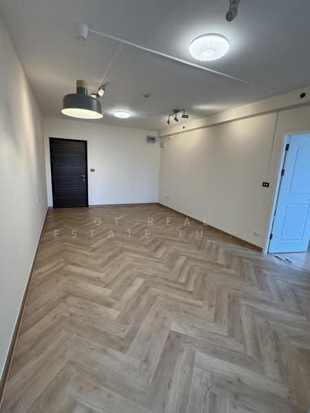 Supalai Park Ekkamai-Thonglor, Bangkok, Petchaburi Road, Bang Kapi, Huai Khwang, Bangkok, 1 Bedroom, 68 sqm, Condo For Sale, by GT Real Estate Thailand, 500512576 - DDproperty.com