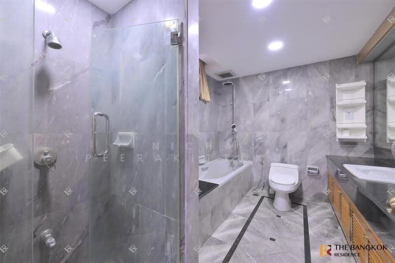 Ruamsuk Condominium, Bangkok, 12 Soi Athakravi, Khong Tan, Khlong Toei, Bangkok, 3 Bedrooms, 350 sqm, Condo For Rent, by Nicha Peerakittikul, 500512577 - DDproperty.com