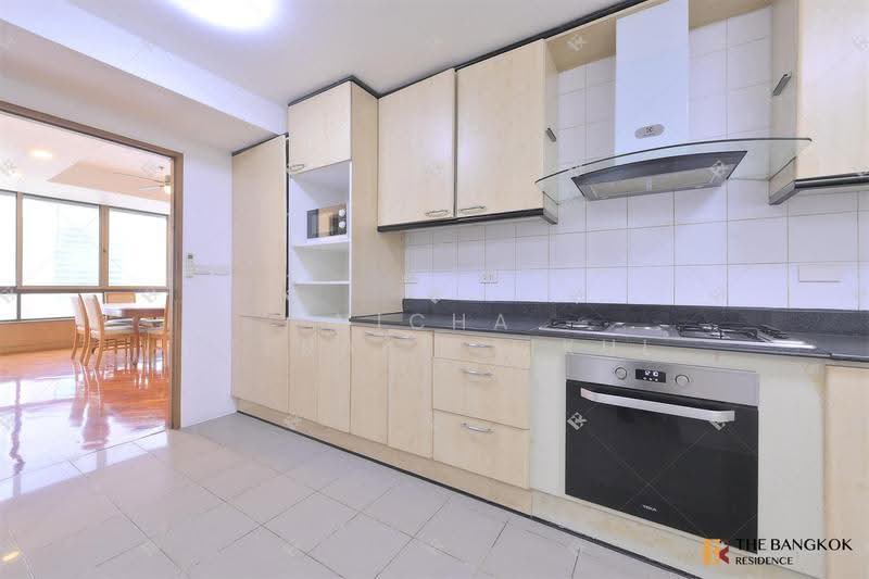 Ruamsuk Condominium, Bangkok, 12 Soi Athakravi, Khong Tan, Khlong Toei, Bangkok, 3 Bedrooms, 350 sqm, Condo For Rent, by Nicha Peerakittikul, 500512577 - DDproperty.com