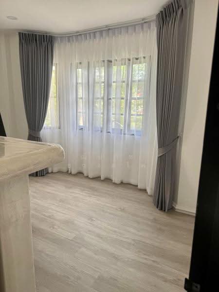 House with Land For Rent,(Laddawan Sridan 14, Samut Prakan, Samrong Nua, Muang Samut Prakarn, Samut Prakan, 4 Bedrooms, 280 sqm, Single Detached House For Rent, by ณปภัช ธวงค์ไพ, 500512583 - DDproperty.com