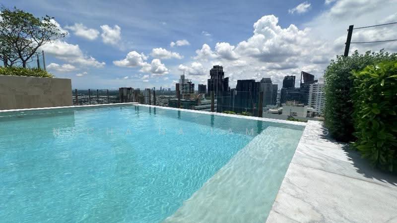 Maru Ekkamai 2, Bangkok, 70-5 Sukhumvit 63 Road, Phra Kanong Nua, Watthana, Bangkok, 1 Bedroom, 30 sqm, Condo For Sale, by Nicha Na Lampang, 500512594 - DDproperty.com