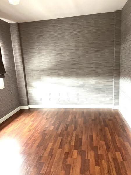 Urban Sathorn, Bangkok, Ratchaphruek Road, Bang Chak, Phasi Charoen, Bangkok, 3 Bedrooms, 206 sqm, Townhouse For Rent, by การุณ ชมภูบุตร, 500512611 - DDproperty.com