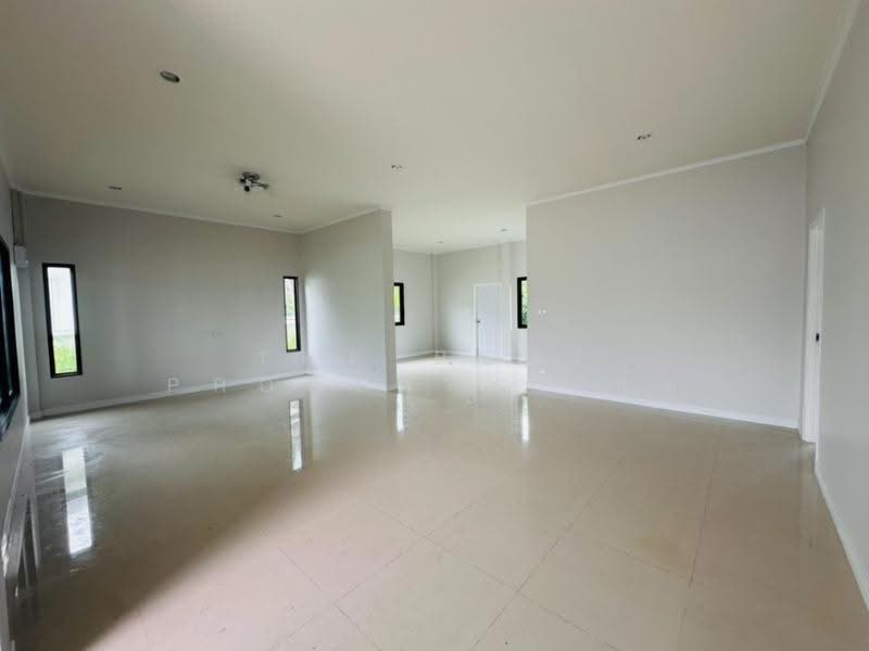 หมู่บ้านเฮงเฮงวิลล์ 3 บ้านโป่ง ราชบุรี, ราชบุรี, ปากแรต, บ้านโป่ง, ราชบุรี, 124 ตร.ม., บ้านเดี่ยว ขาย, โดย The Best Property กุ้ง, 500512642 - DDproperty.com