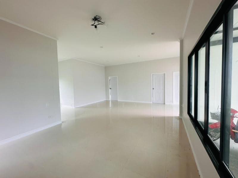 หมู่บ้านเฮงเฮงวิลล์ 3 บ้านโป่ง ราชบุรี, Ratchaburi, Pak Raet, Ban Pong, Ratchaburi, 3 Bedrooms, 124 sqm, Single Detached House For Sale, by The Best Property กุ้ง, 500512642 - DDproperty.com