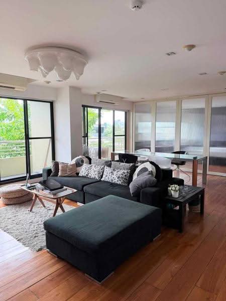 The Lofts Yennakart, Bangkok, 366 ์Soi Nang Linchi Yenakat Road, Chong Nonsi, Yan Nawa, Bangkok, 2 Bedrooms, 150 sqm, Condo For Rent, by Oraya Fortney, 500512650 - DDproperty.com