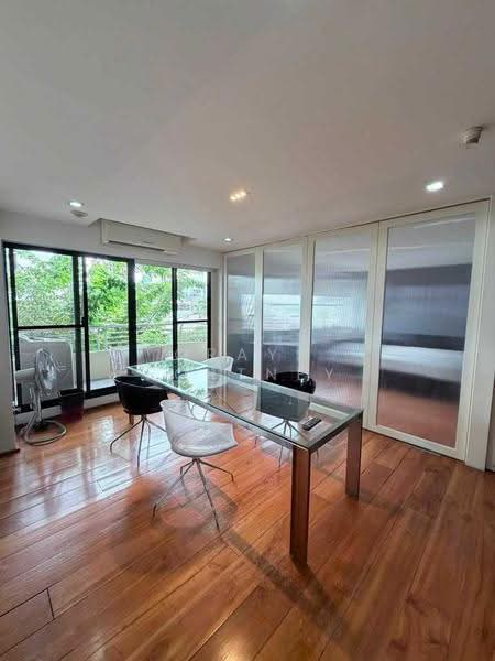 The Lofts Yennakart, Bangkok, 366 ์Soi Nang Linchi Yenakat Road, Chong Nonsi, Yan Nawa, Bangkok, 2 Bedrooms, 150 sqm, Condo For Rent, by Oraya Fortney, 500512650 - DDproperty.com