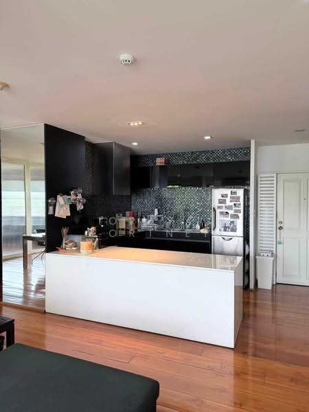 The Lofts Yennakart, Bangkok, 366 ์Soi Nang Linchi Yenakat Road, Chong Nonsi, Yan Nawa, Bangkok, 2 Bedrooms, 150 sqm, Condo For Rent, by Oraya Fortney, 500512650 - DDproperty.com