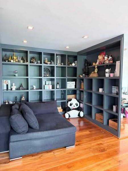 The Lofts Yennakart, Bangkok, 366 ์Soi Nang Linchi Yenakat Road, Chong Nonsi, Yan Nawa, Bangkok, 2 Bedrooms, 150 sqm, Condo For Rent, by Oraya Fortney, 500512650 - DDproperty.com