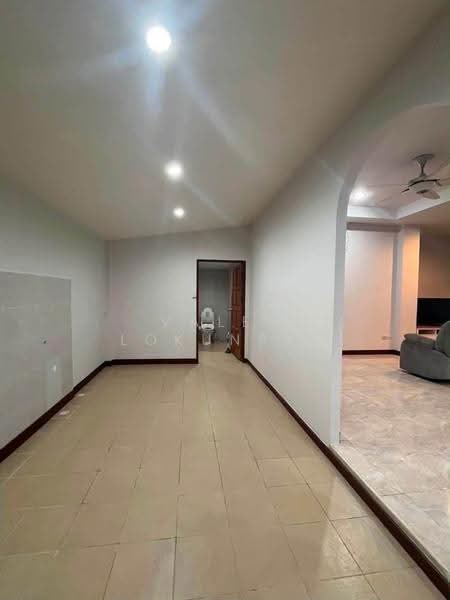 undefined, Chon Buri (Pattaya), Nong Pla Lai, Bang Lamung (Pattaya), Chon Buri (Pattaya), 3 Bedrooms, 204 sqm, Single Detached House For Sale, by Valen Lokunpai , 500512721 - DDproperty.com