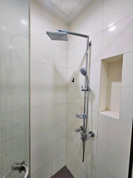 Wyne Sukhumvit, Bangkok, 1120 Sukhumvit Road, Phra Kanong, Khlong Toei, Bangkok, 1 Bedroom, 33 sqm, Condo For Rent, by Achaya Nithipanyawong, 500512731 - DDproperty.com