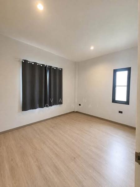 undefined, Chon Buri (Pattaya), Ta Khian Tia, Bang Lamung (Pattaya), Chon Buri (Pattaya), 3 Bedrooms, 204 sqm, Single Detached House For Sale, by Valen Lokunpai , 500512741 - DDproperty.com