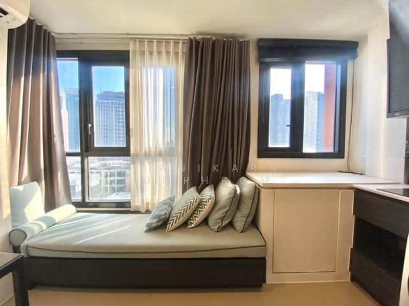 XT Huaikhwang, Bangkok, 244 Ratchadaphisek Road, Huai Khwang, Bangkok, 1 Bedroom, 30 sqm, Condo For Rent, by Chanikarn Lumphrom, 500512742 - DDproperty.com