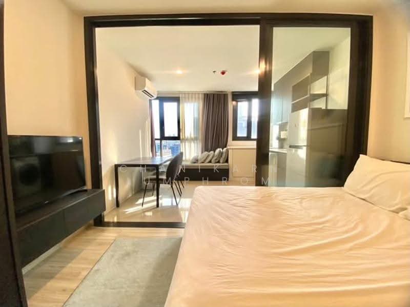 XT Huaikhwang, Bangkok, 244 Ratchadaphisek Road, Huai Khwang, Bangkok, 1 Bedroom, 30 sqm, Condo For Rent, by Chanikarn Lumphrom, 500512742 - DDproperty.com
