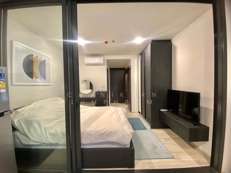 XT Huaikhwang, Bangkok, 244 Ratchadaphisek Road, Huai Khwang, Bangkok, 1 Bedroom, 30 sqm, Condo For Rent, by Chanikarn Lumphrom, 500512742 - DDproperty.com
