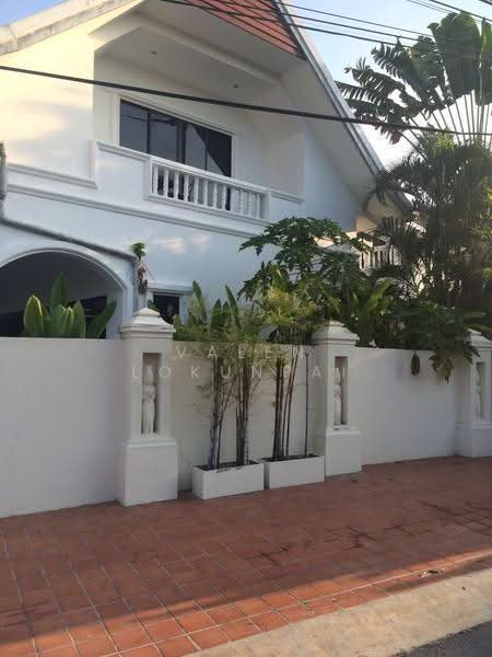 3-BR Villa, Chon Buri (Pattaya), Na Chom Thian, Sattahip, Chon Buri (Pattaya), 3 Bedrooms, 200 sqm, Villa For Sale, by Valen Lokunpai , 500512769 - DDproperty.com