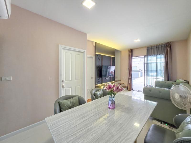 The Thamm Ratchaphruek - Sirindhorn, Nonthaburi, Bang Kruai-Chong Tanom Road, Wat Chalo, Bang Kruai, Nonthaburi, 4 Bedrooms, 118 sqm, Townhouse For Sale, by Haus Living Estate, 500512789 - DDproperty.com
