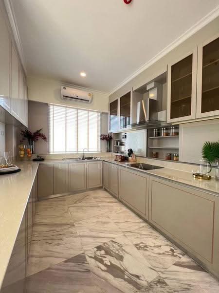 Grande Caribbean, Chon Buri (Pattaya), 492/2 Moo 12 Thappraya Rd, Nong Pru, Bang Lamung (Pattaya), Chon Buri (Pattaya), 5 Bedrooms, 782 sqm, Condo For Sale, by Valen Lokunpai , 500512809 - DDproperty.com