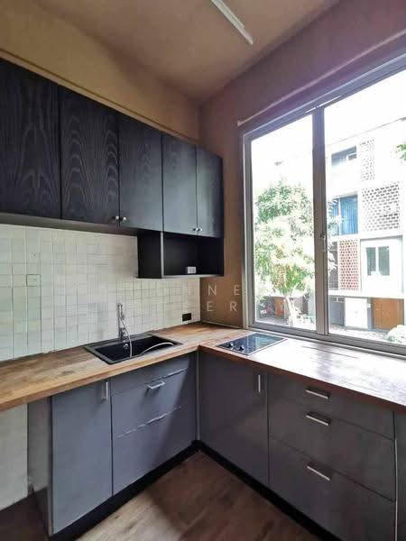 Siamese Blossom @ Fashion, Bangkok, Soi Ramindra 64, Khan Na Yao, Bangkok, 3 Bedrooms, 250 sqm, Townhouse For Rent, by Connex Property, 500512821 - DDproperty.com