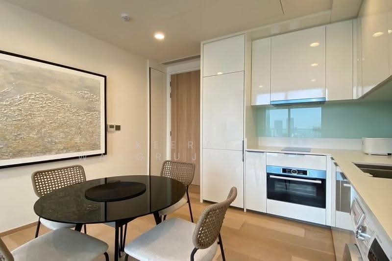 Anil Sathorn 12, Bangkok, 122 N Sathon Rd, Thung Maha Mek, Sathon, Bangkok, 1 Bedroom, 46 sqm, Condo For Rent, by Keerati Wangrujirakul, 500512868 - DDproperty.com