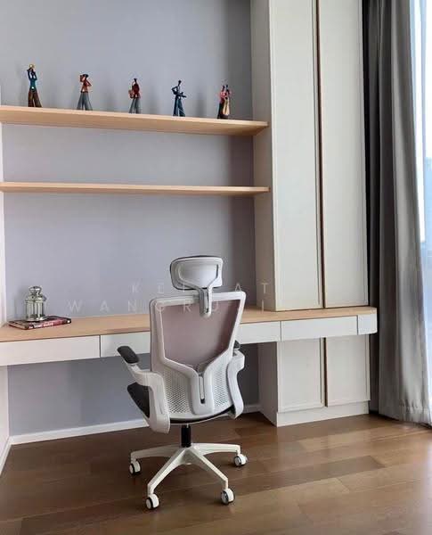 Kraam Sukhumvit 26, Bangkok, 55 Soi Sukhumvit 26 Sukhumvit Road, Khong Tan, Khlong Toei, Bangkok, 2 Bedrooms, 110 sqm, Condo For Rent, by Keerati Wangrujirakul, 500512879 - DDproperty.com