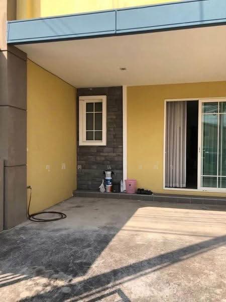 ให้เช่าทาวน์โฮม ม.โกลเด้นท์ทาวน์ เก้ากิโล ศรีราชา, Chon Buri (Pattaya), Surasak, Si Racha, Chon Buri (Pattaya), 4 Bedrooms, 85 sqm, Townhouse For Rent, by Dusit Saengfa, 500512909 - DDproperty.com