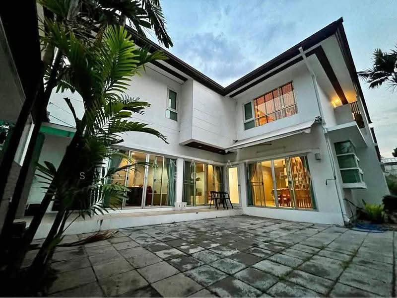 Private Nirvana Ladprao, Bangkok, Pradit Manutham Road, Khlong Chan, Bang Kapi, Bangkok, 4 Bedrooms, 200 sqm, Single Detached House For Rent, by Tanapat Sakonsontised, 500512925 - DDproperty.com