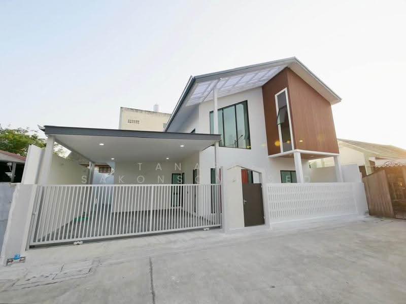 3-BR House, Bangkok, Nuan Chan, Bueng Kum, Bangkok, 3 Bedrooms, 177 sqm, Single Detached House For Sale, by Tanapat Sakonsontised, 500512961 - DDproperty.com